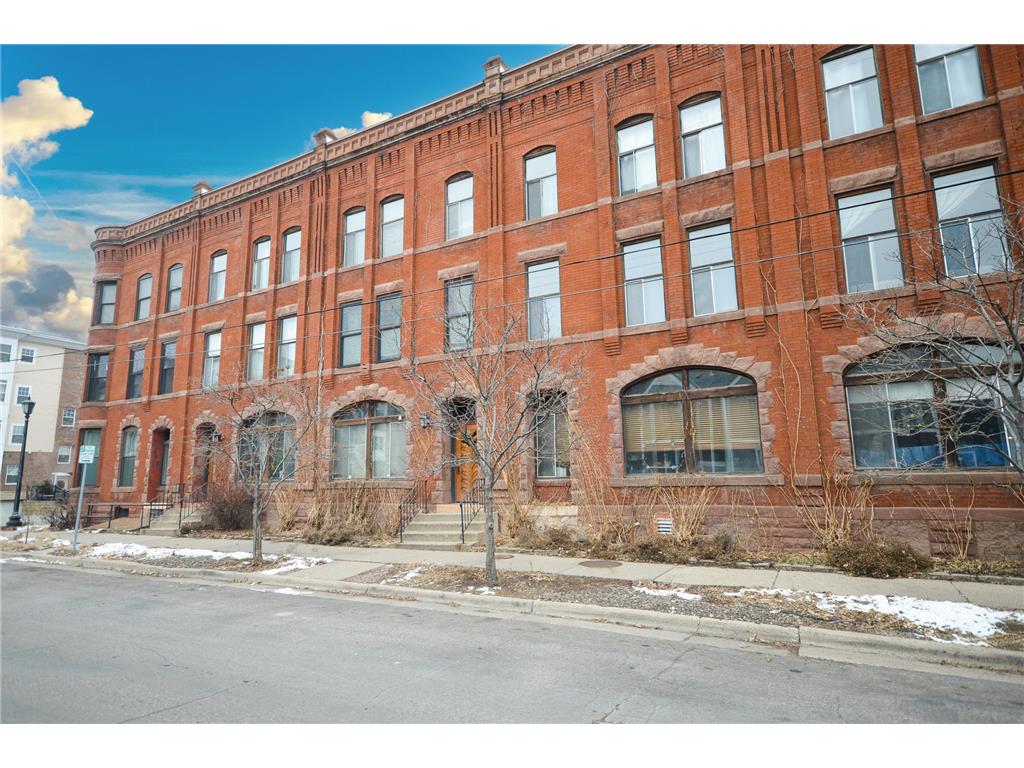 330 E 18th Street #3306 Minneapolis MN 55404 6475537 image1