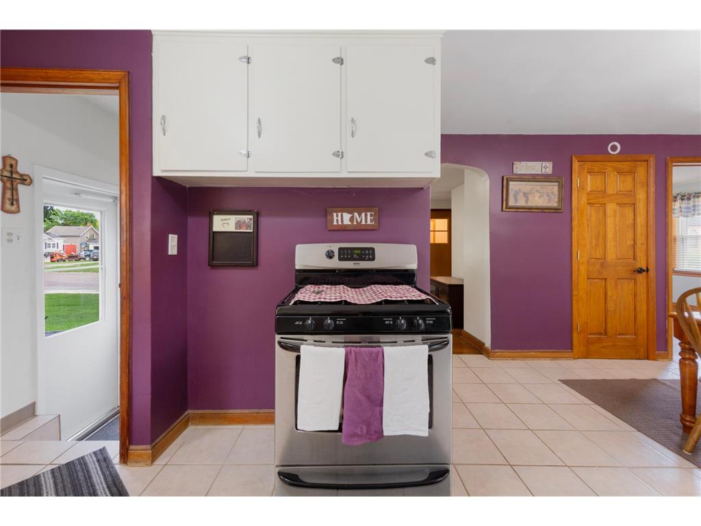 330 Lake Street W Waterville MN 56096 7089749 image12