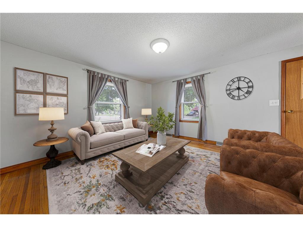 330 Lake Street W Waterville MN 56096 7089749 image2