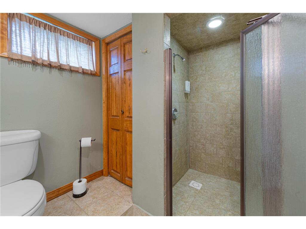 330 Lake Street W Waterville MN 56096 7089749 image31