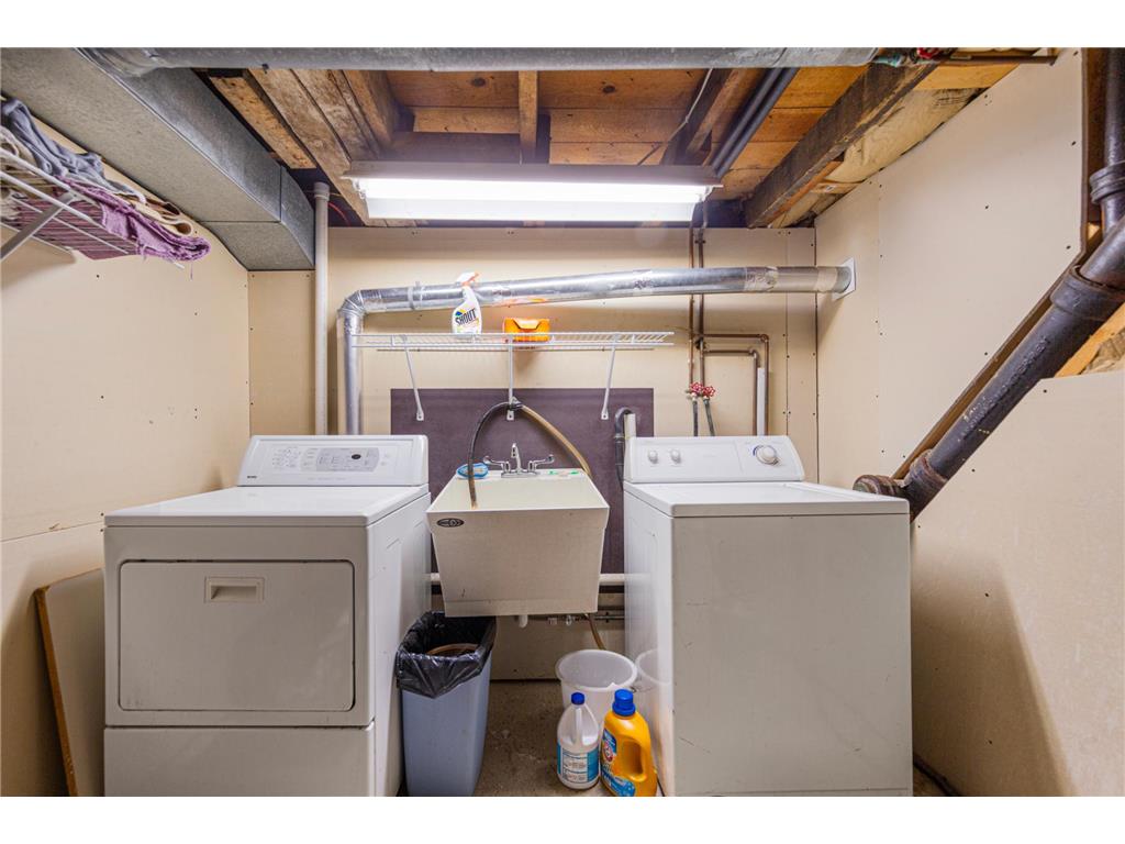330 Lake Street W Waterville MN 56096 7089749 image33