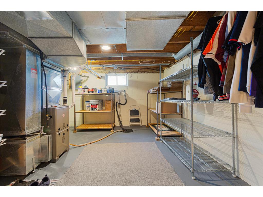 330 Lake Street W Waterville MN 56096 7089749 image34