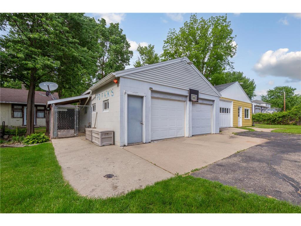 330 Lake Street W Waterville MN 56096 7089749 image41
