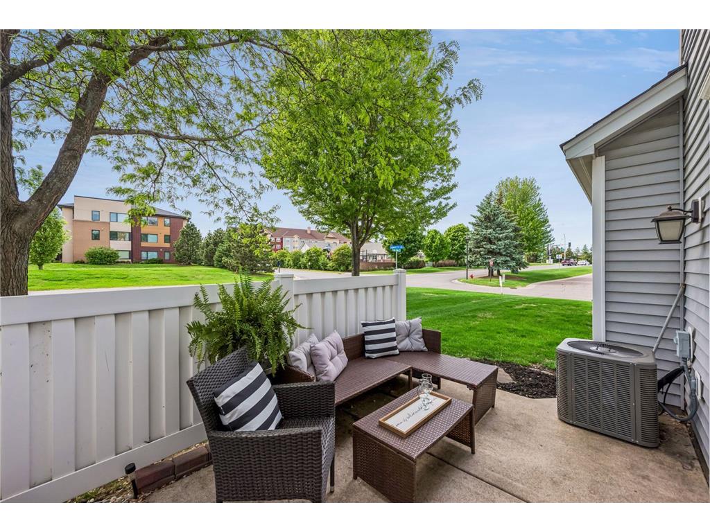330 Leeward Trail Woodbury MN 55129 7074824 image18