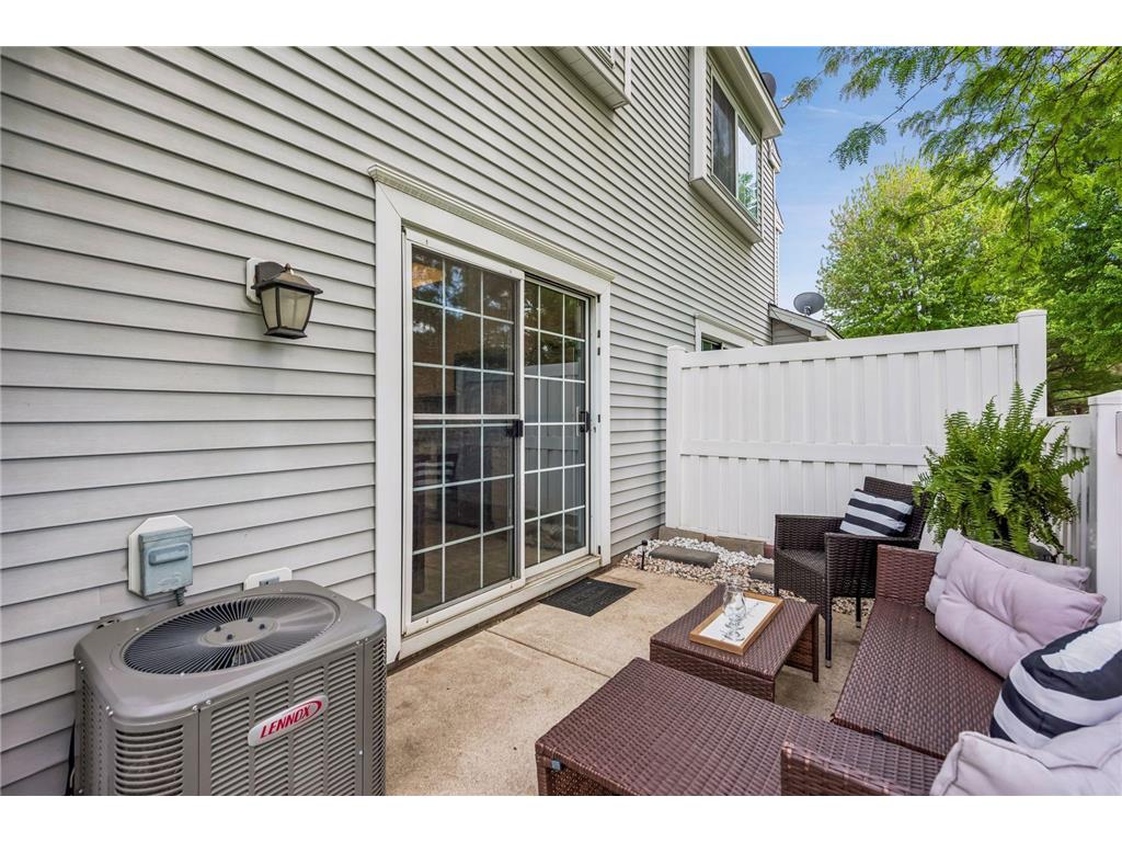 330 Leeward Trail Woodbury MN 55129 7074824 image19