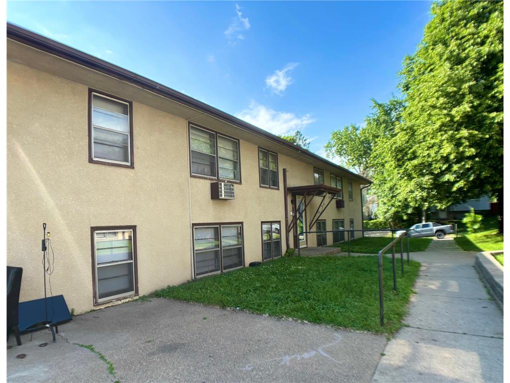 330 Magnolia Avenue E Saint Paul MN 55130 7084821 image2