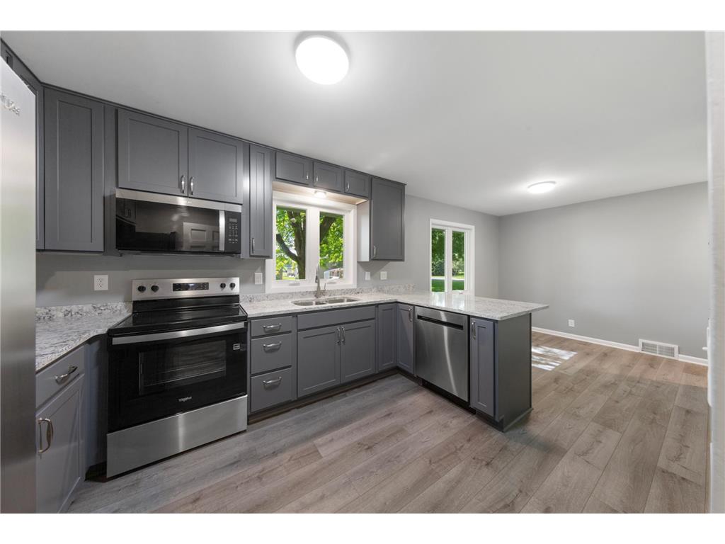 330 Main Street Green Isle MN 55338 7106590 image9