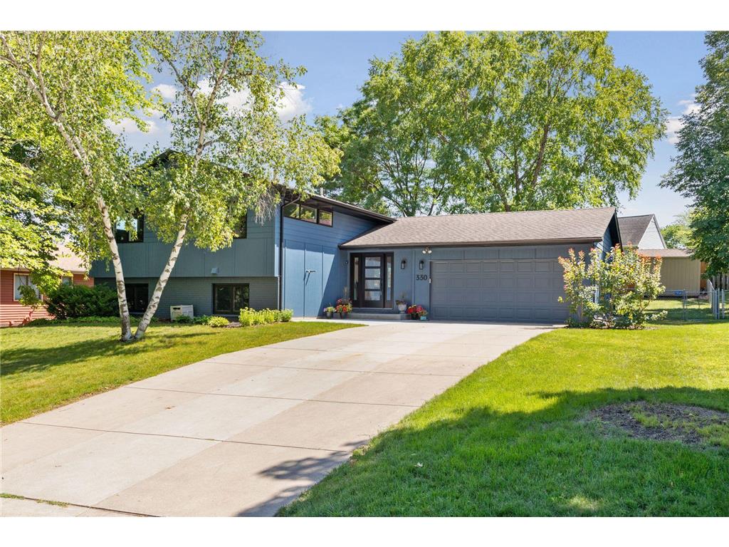 330 Millwood Street Roseville MN 55113 6417712 image1