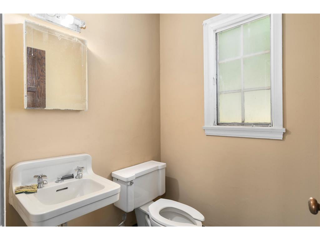 3300 Penn Avenue N Minneapolis MN 55412 6788881 image13