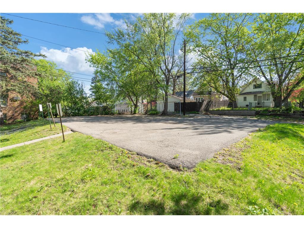 3300 Penn Avenue N Minneapolis MN 55412 6788881 image2