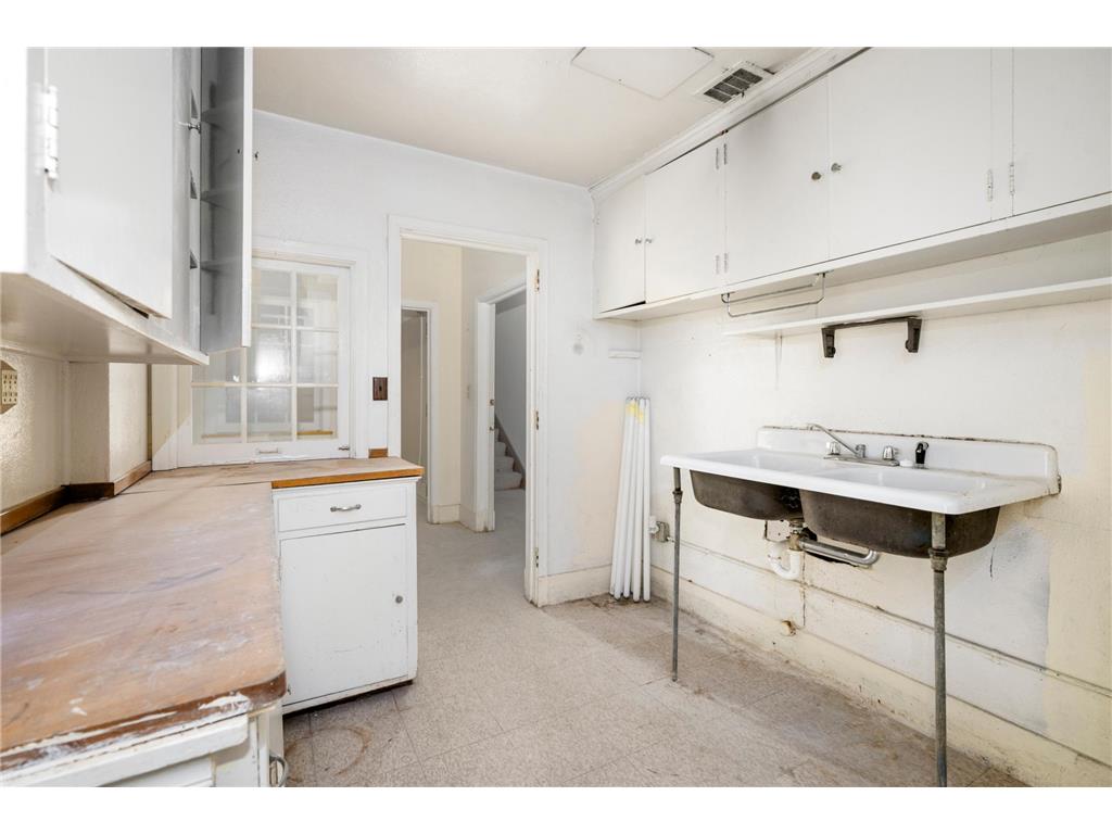 3300 Penn Avenue N Minneapolis MN 55412 6788881 image29