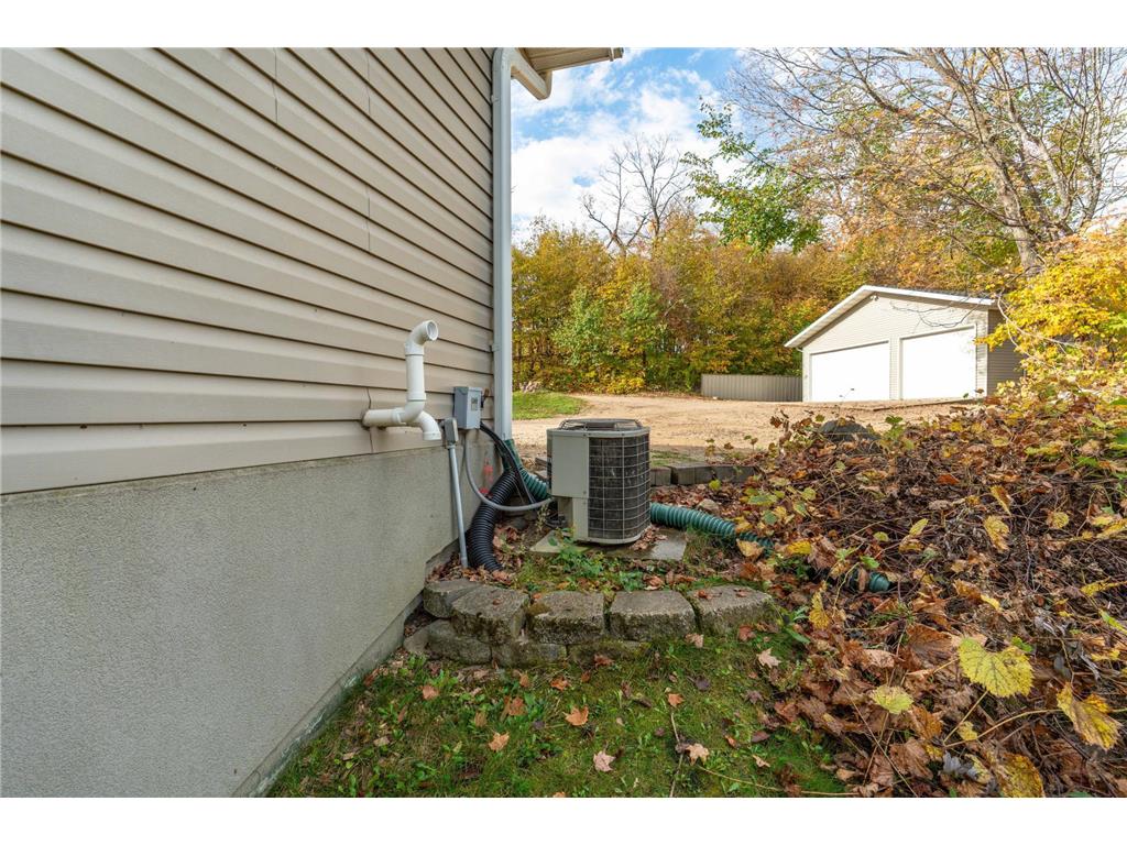 33003 County Hwy 27 Erhard MN 56534 7013890 image90