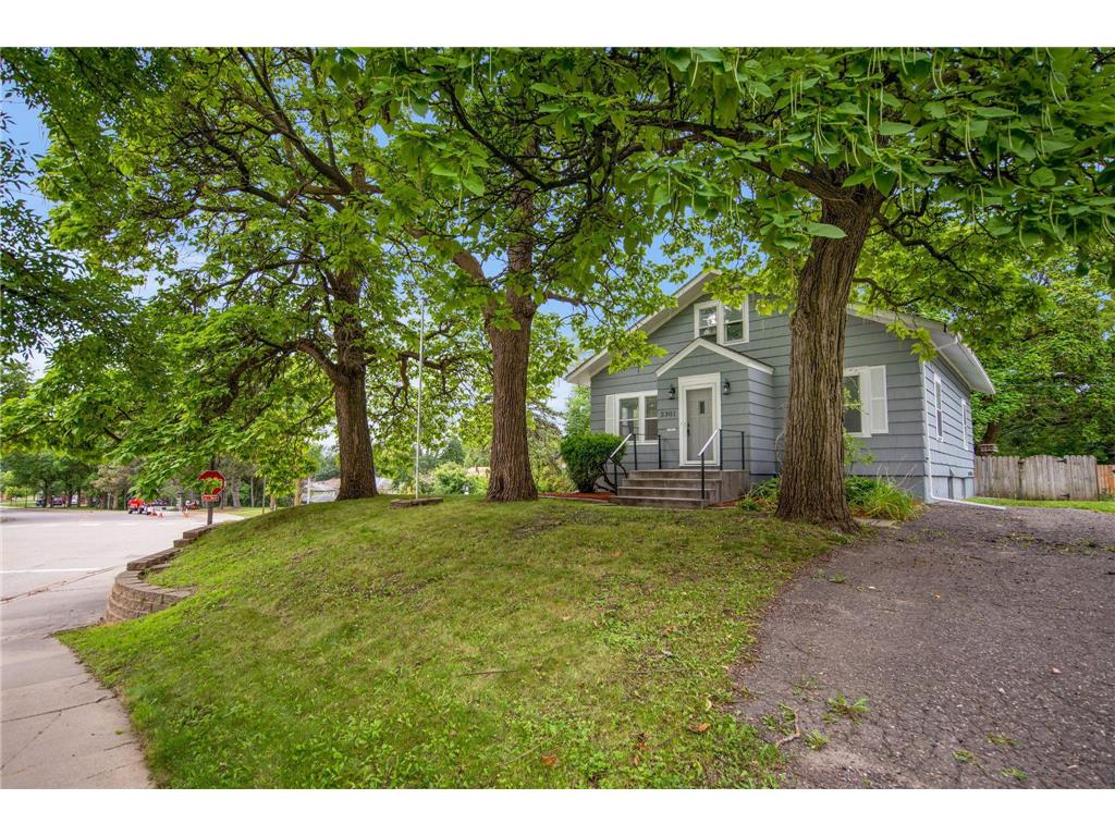 3301 Beard Avenue N Robbinsdale MN 55422 6776758 image2