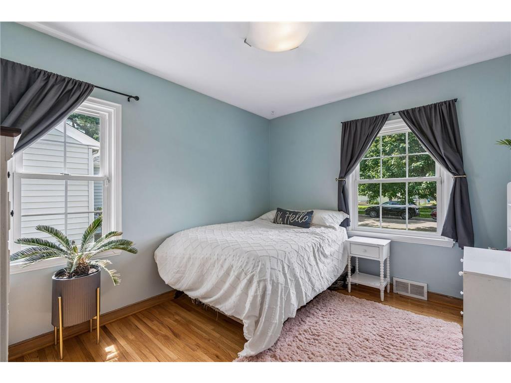 3301 Brownlow Avenue Saint Louis Park MN 55426 7083027 image16