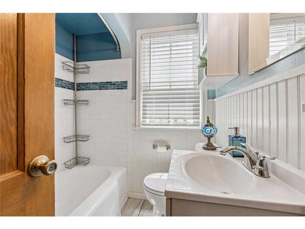 3301 Brownlow Avenue Saint Louis Park MN 55426 7083027 image19