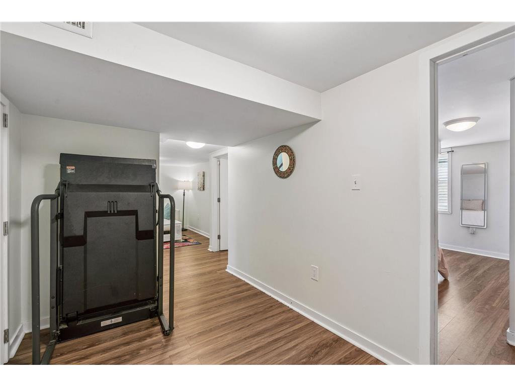 3301 Brownlow Avenue Saint Louis Park MN 55426 7083027 image24