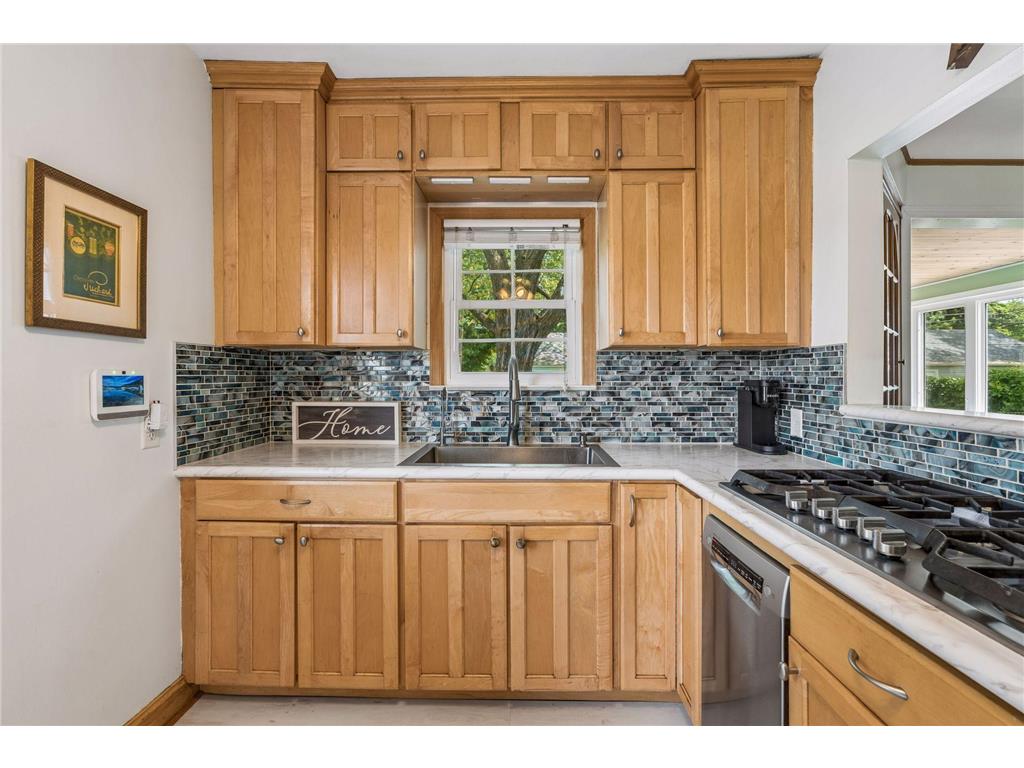 3301 Brownlow Avenue Saint Louis Park MN 55426 7083027 image7