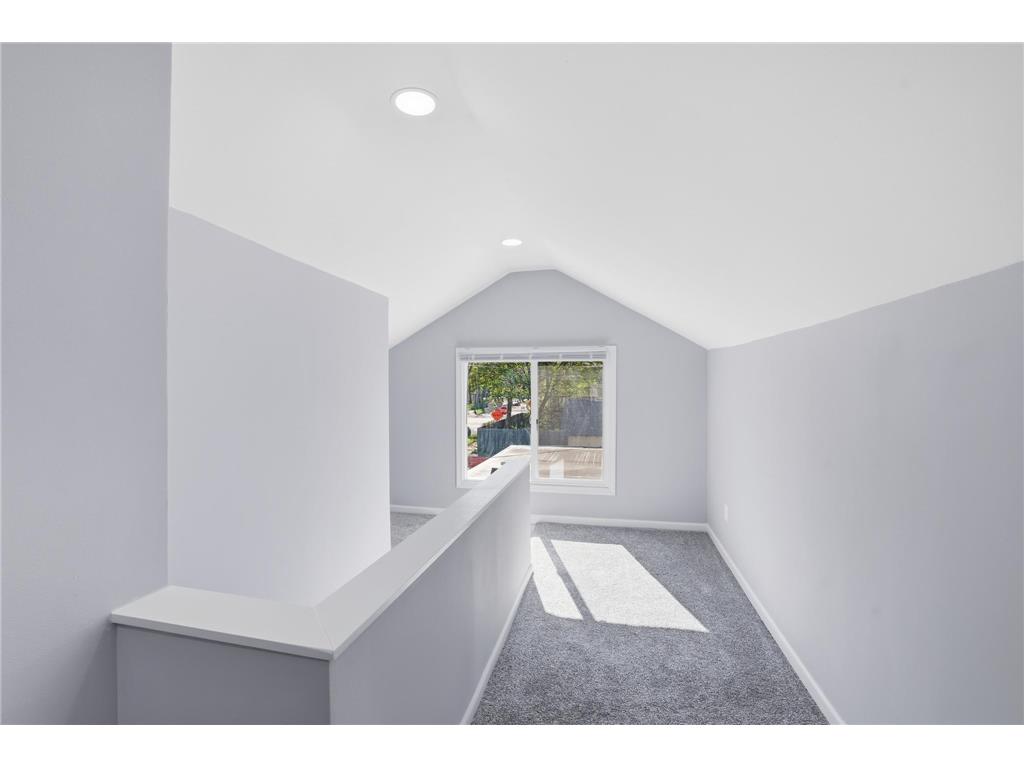 3301 Lyndale Avenue N Minneapolis MN 55412 7066772 image13