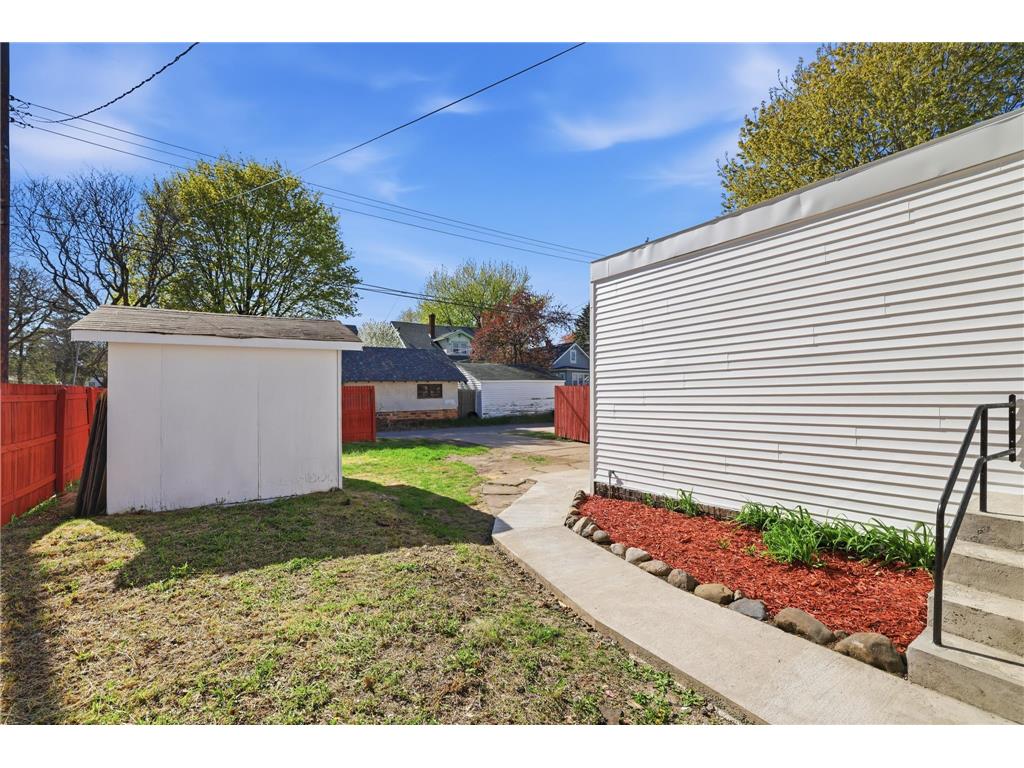 3301 Lyndale Avenue N Minneapolis MN 55412 7066772 image28