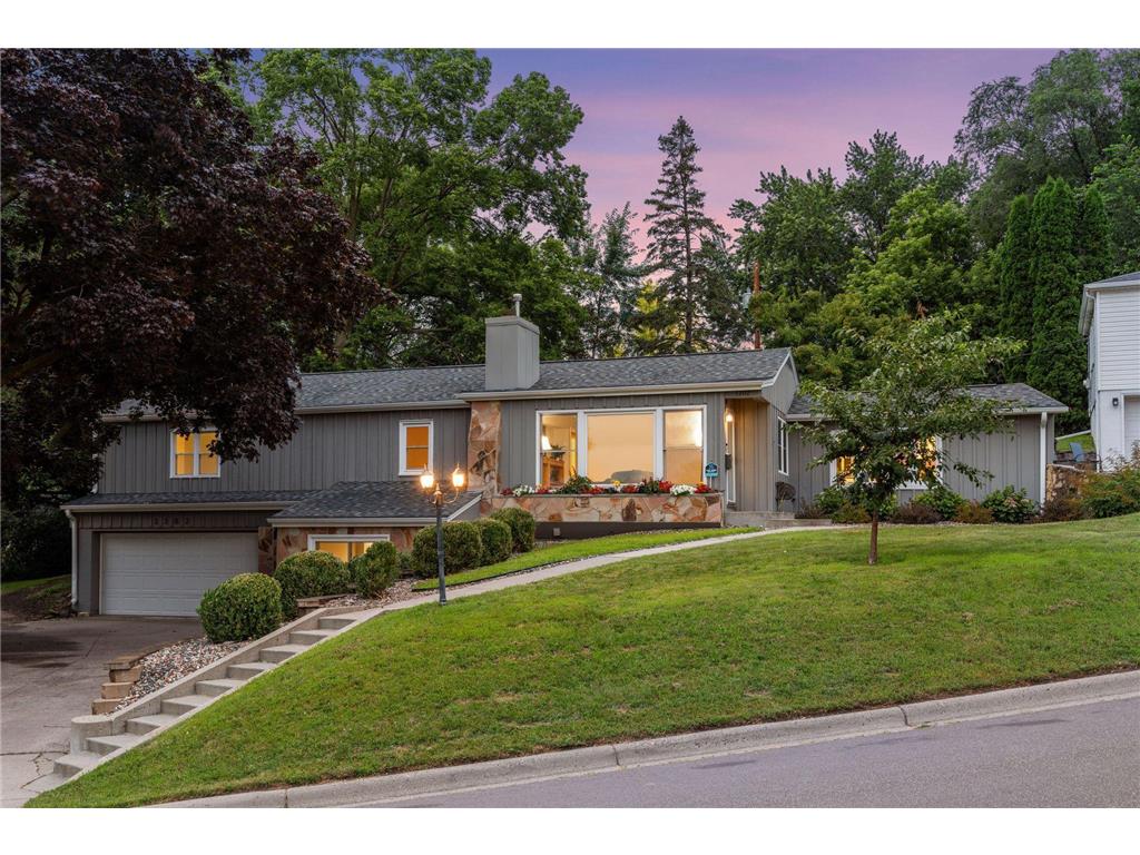 3302 Manor Drive Golden Valley MN 55422 6781474 image1