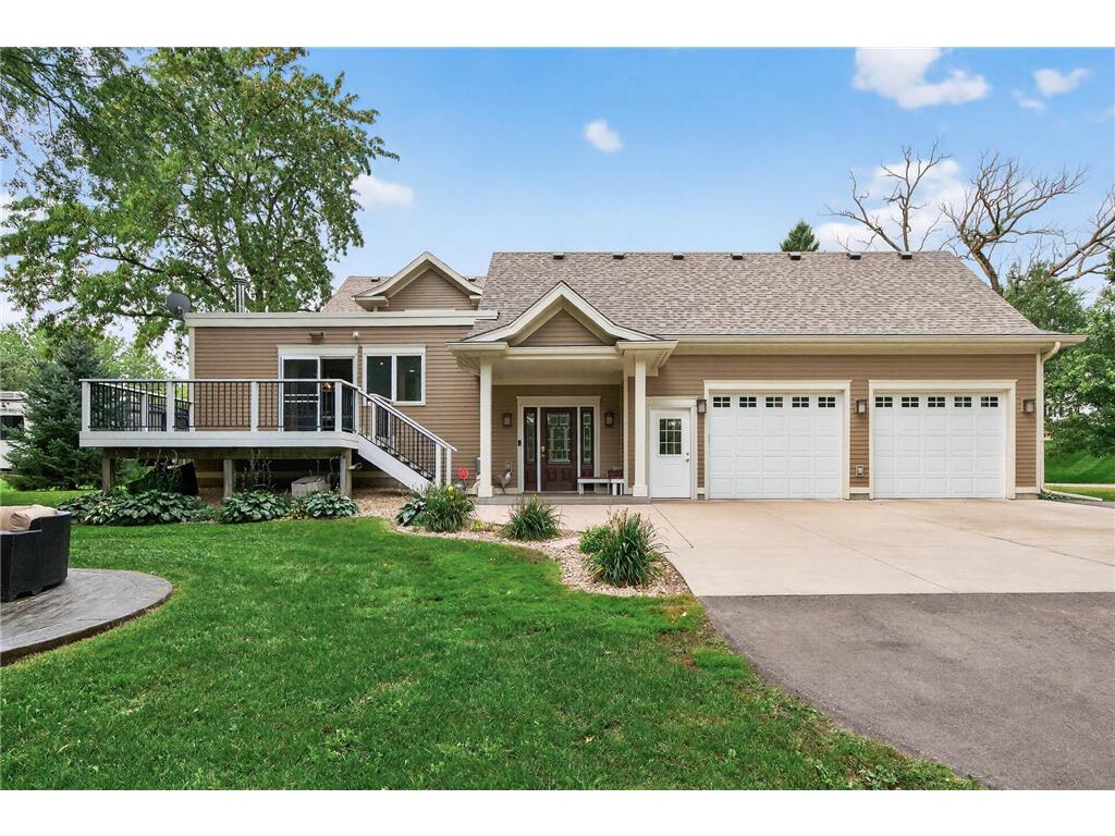 3303 Lake Elmo Avenue N Lake Elmo MN 55042 6778487 image1