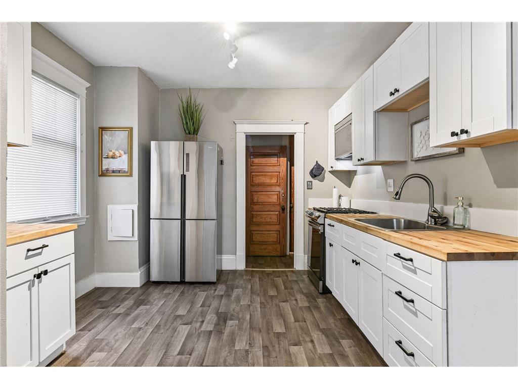 3304 1st Avenue S Minneapolis MN 55408 7083024 image19