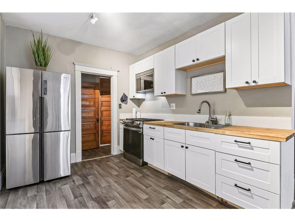 3304 1st Avenue S Minneapolis MN 55408 7083024 image20