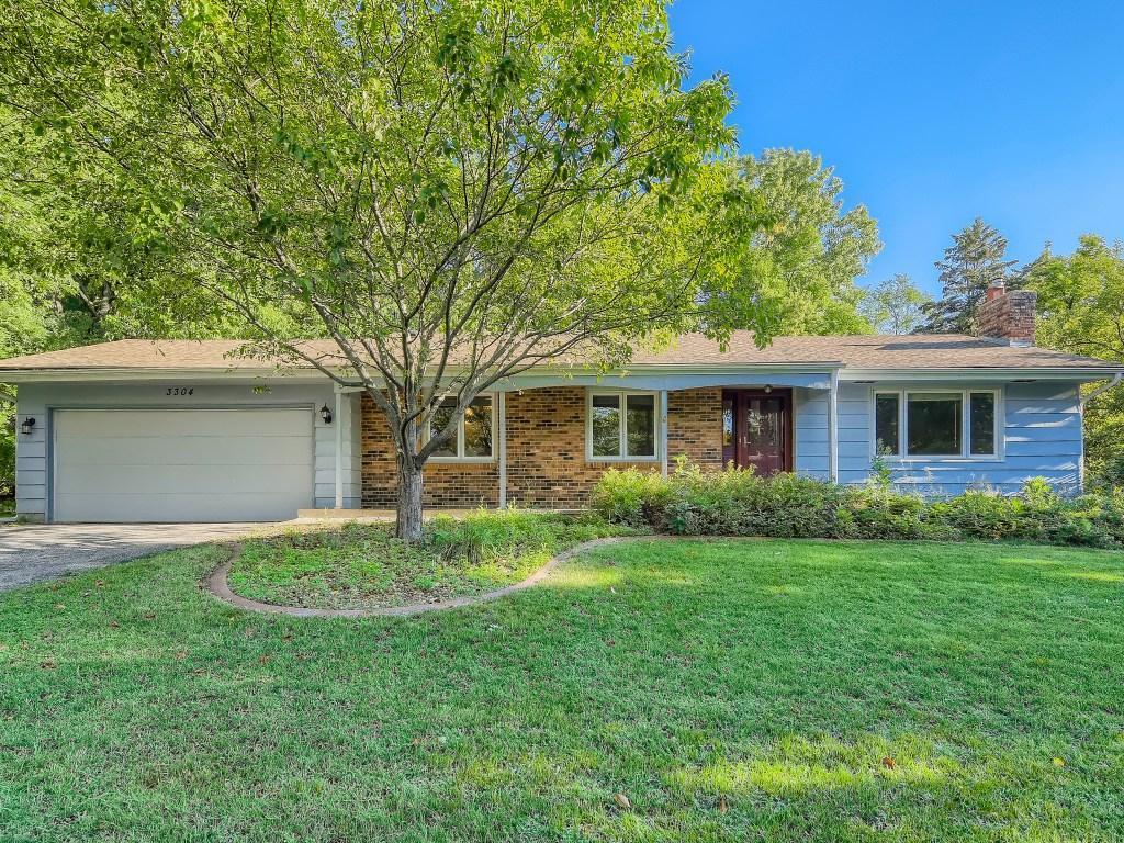 3304 Country Wood Drive, Burnsville, MN, 55337 MLS 6251501 Edina Realty