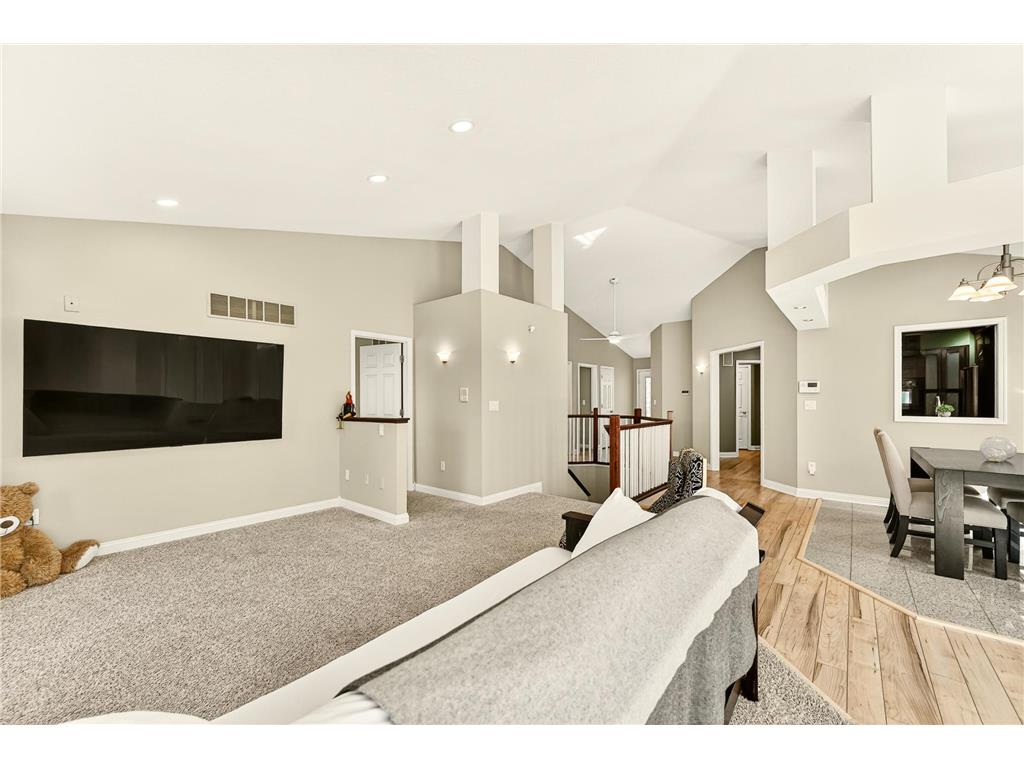 3304 Lakeridge Lane NW Rochester MN 55901 7073904 image4