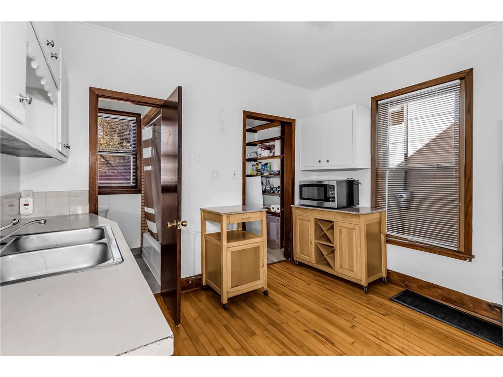 3304 Lyndale Avenue S Minneapolis MN 55408 7006768 image11