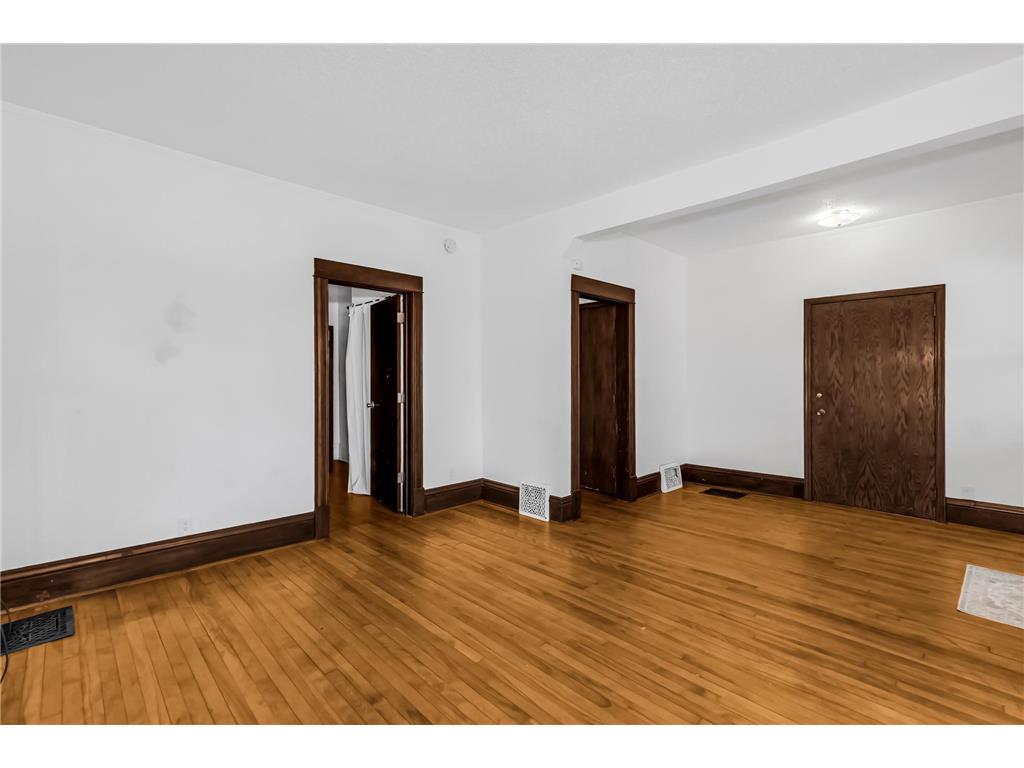 3304 Lyndale Avenue S Minneapolis MN 55408 7006768 image6