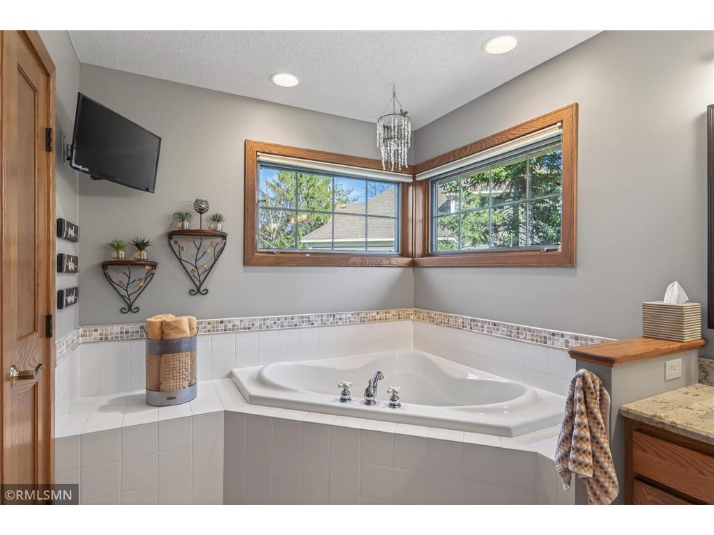 3304 Nathaniel Court Vadnais Heights MN 55127 7056615 image28