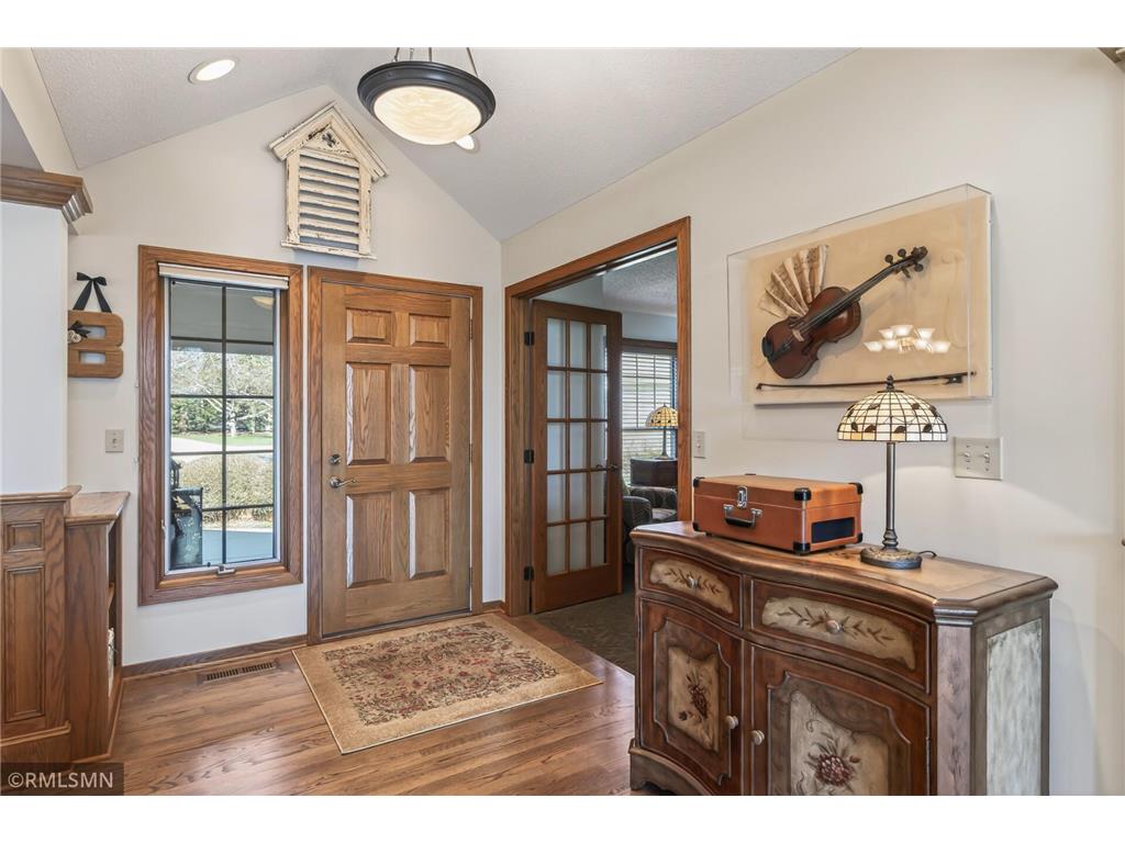 3304 Nathaniel Court Vadnais Heights MN 55127 7056615 image5