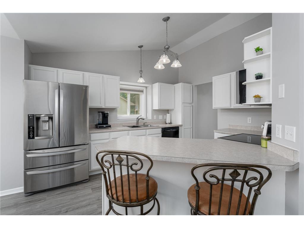 3304 White Oaks Lane Woodbury MN 55125 6570072 image1