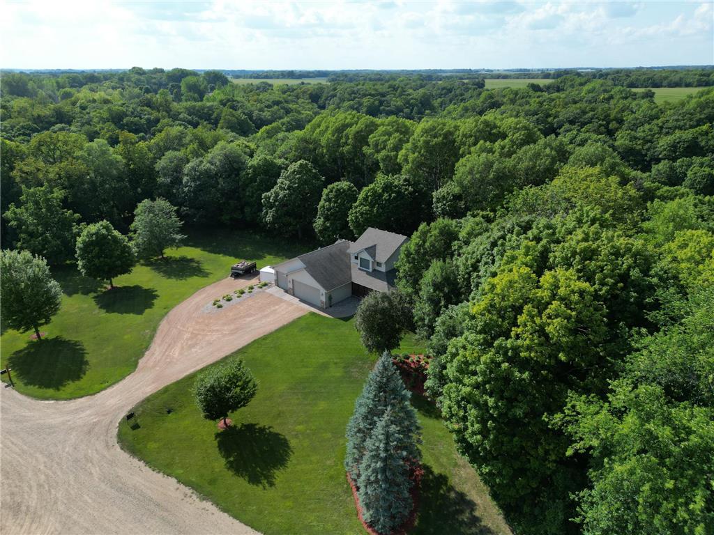 33048 Eagle Point Lane Henderson MN 56044 6409439 image1