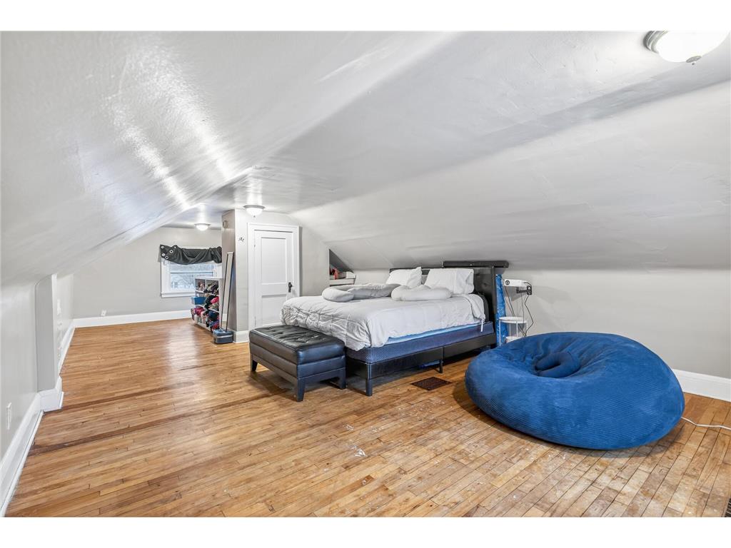 3306 Humboldt Avenue N Minneapolis MN 55412 7002598 image11