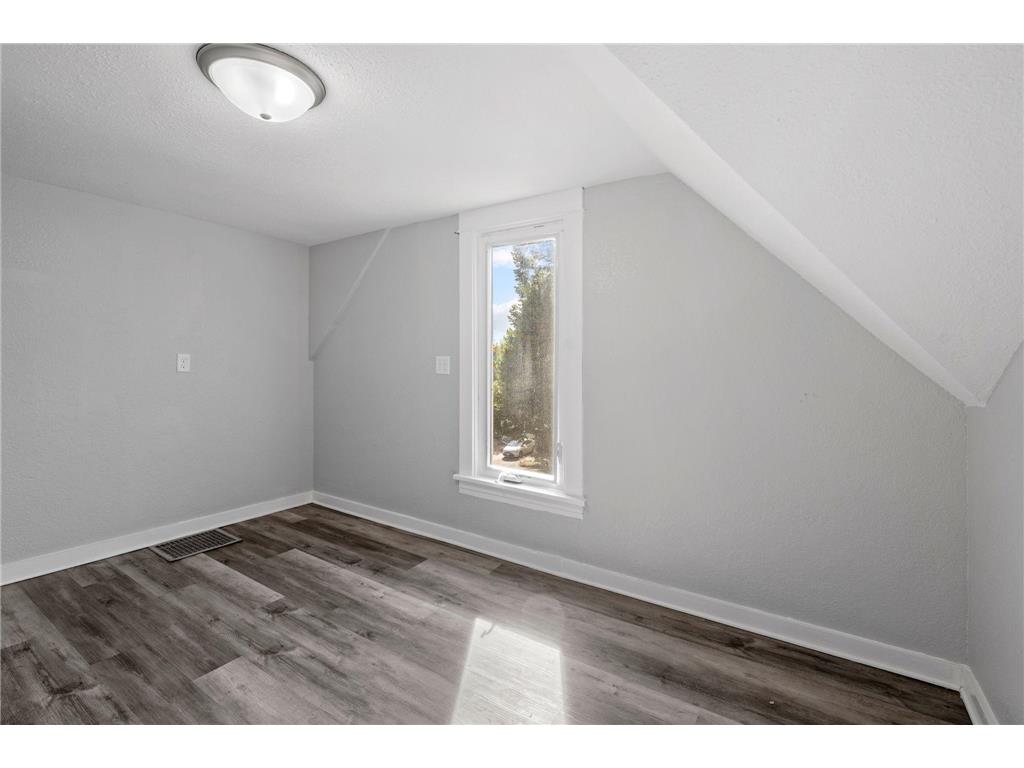 3306 Logan Avenue N Minneapolis MN 55412 6810671 image20