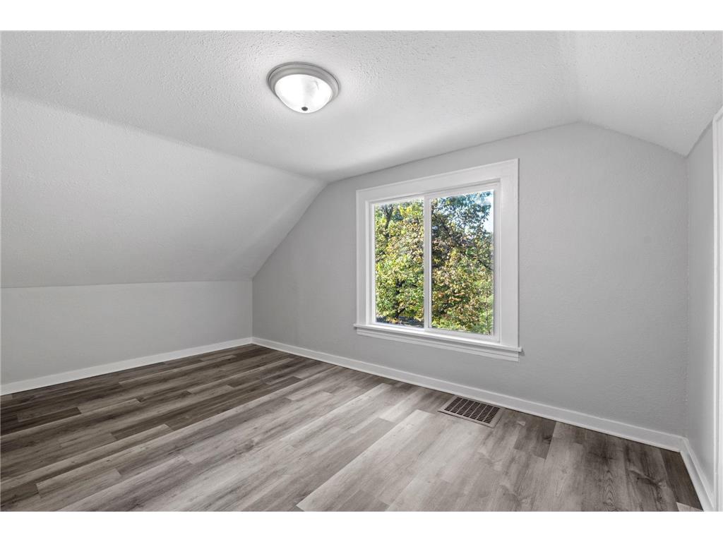 3306 Logan Avenue N Minneapolis MN 55412 6810671 image22