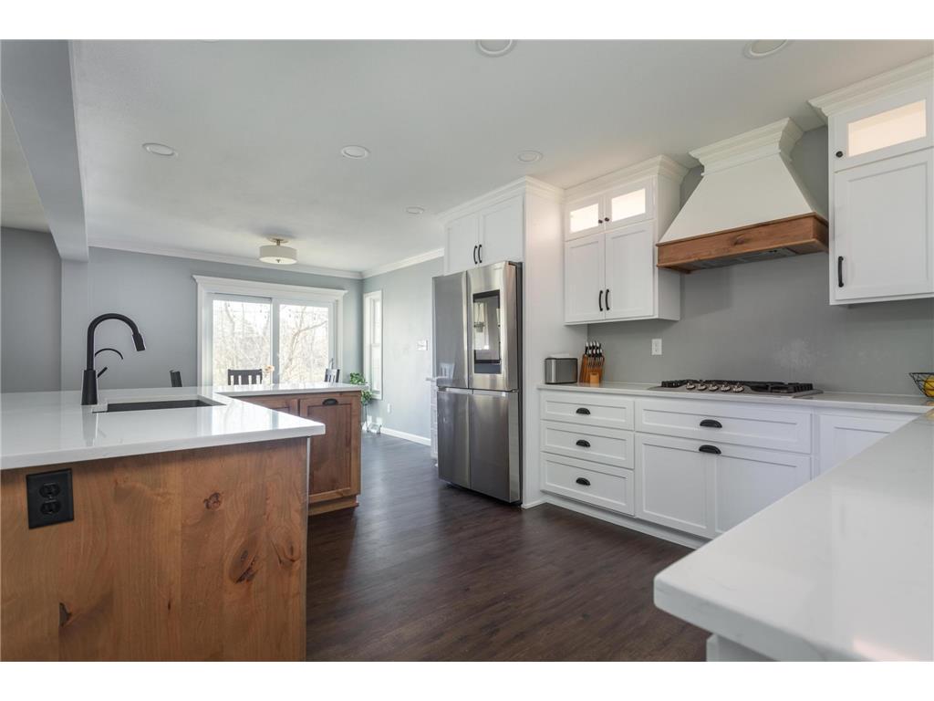 3307 Island Drive NE Alexandria MN 56308 - Le Homme Dieu 6819834 image10