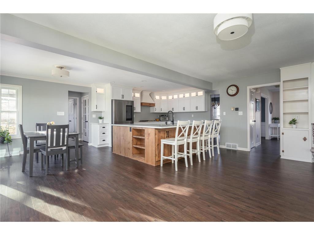 3307 Island Drive NE Alexandria MN 56308 - Le Homme Dieu 6819834 image15