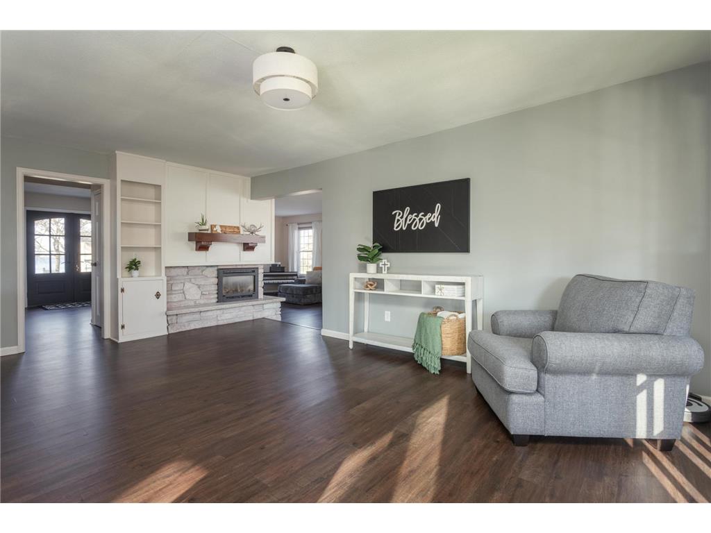 3307 Island Drive NE Alexandria MN 56308 - Le Homme Dieu 6819834 image21