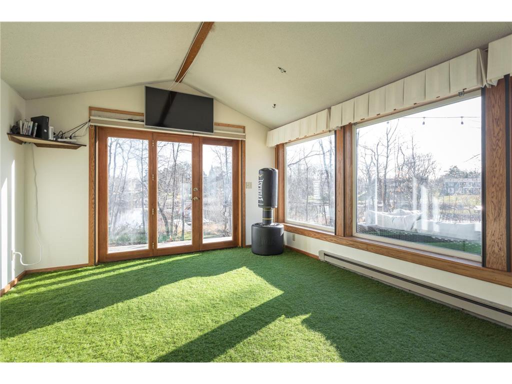 3307 Island Drive NE Alexandria MN 56308 - Le Homme Dieu 6819834 image22