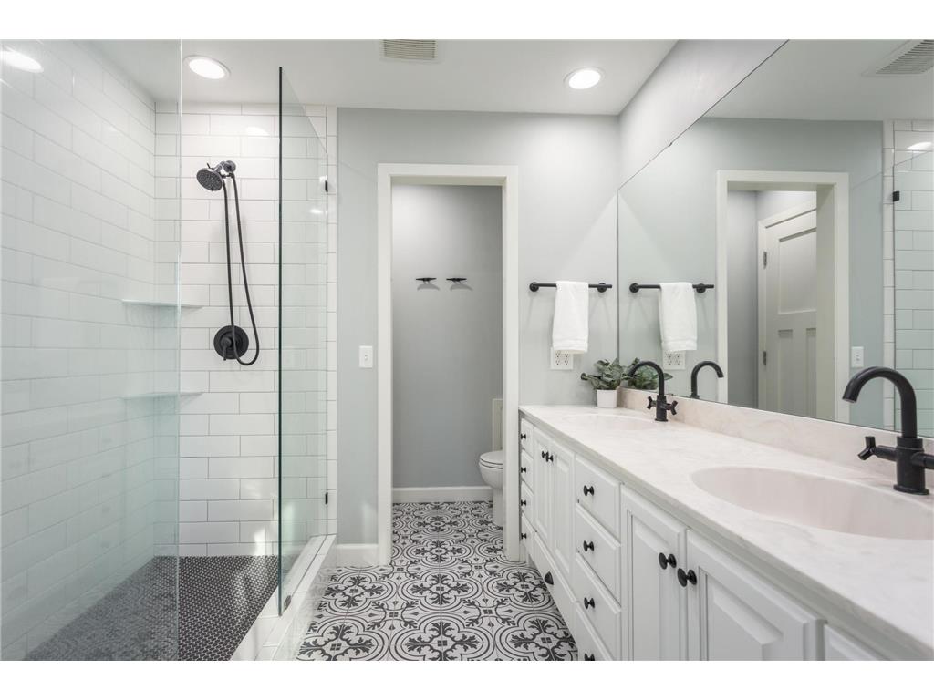 3307 Island Drive NE Alexandria MN 56308 - Le Homme Dieu 6819834 image30