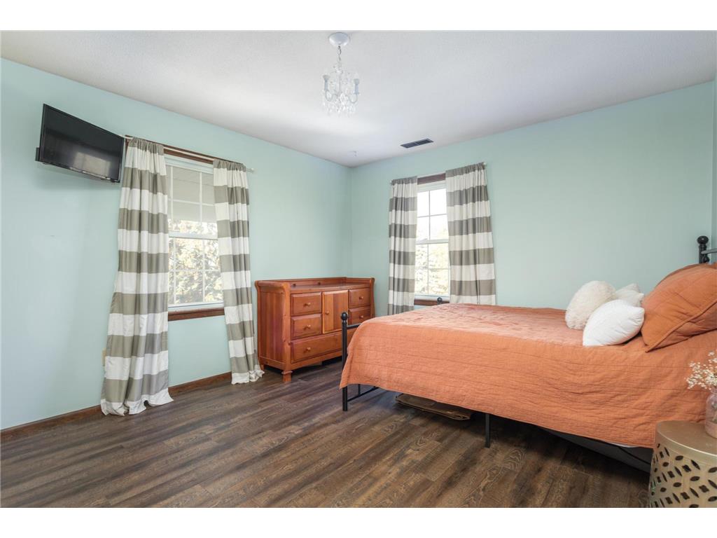 3307 Island Drive NE Alexandria MN 56308 - Le Homme Dieu 6819834 image34