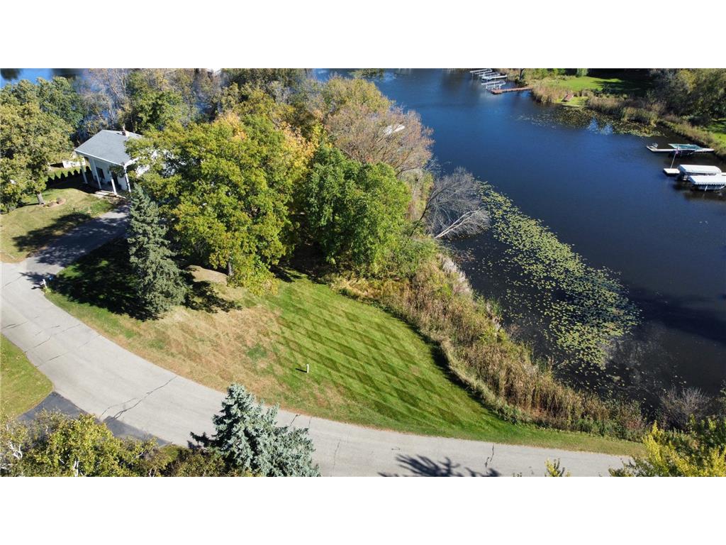 3307 Island Drive NE Alexandria MN 56308 - Le Homme Dieu 6819834 image61