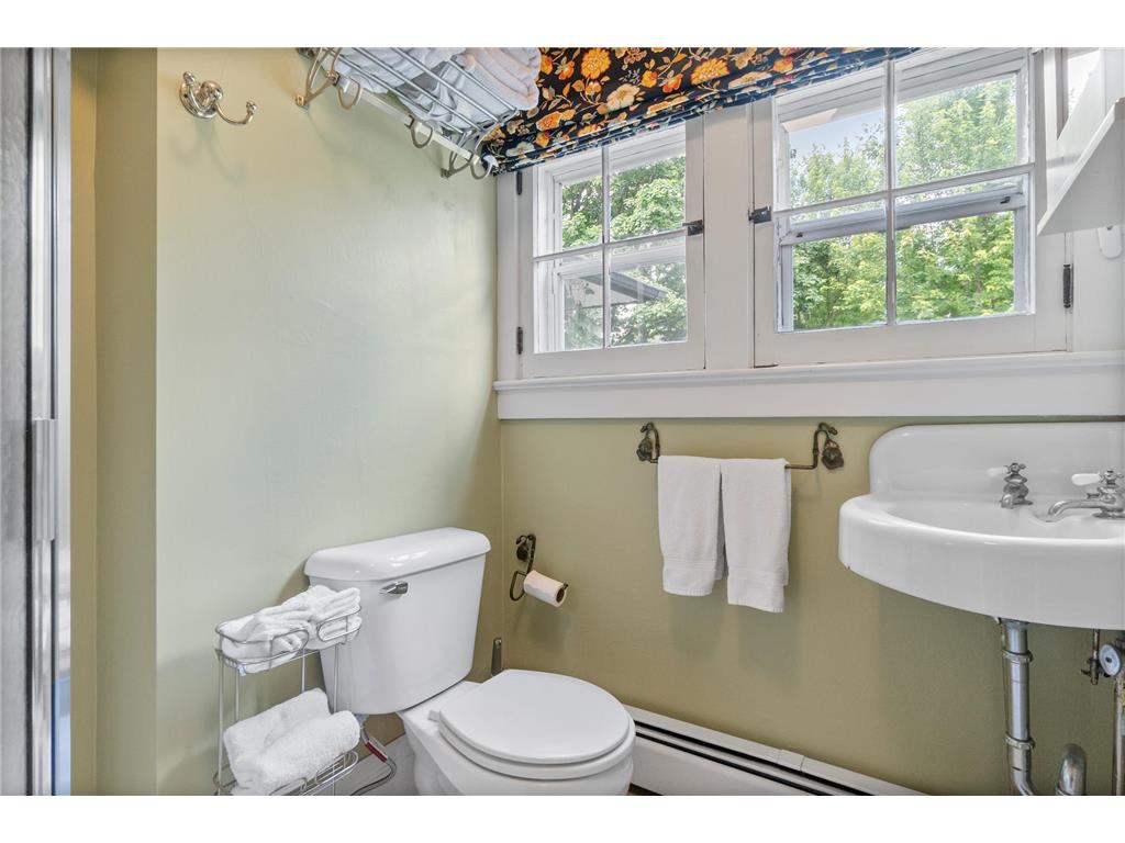 3307 N Nokomis NE Alexandria MN 56308 - Le Homme Dieu 6747241 image14