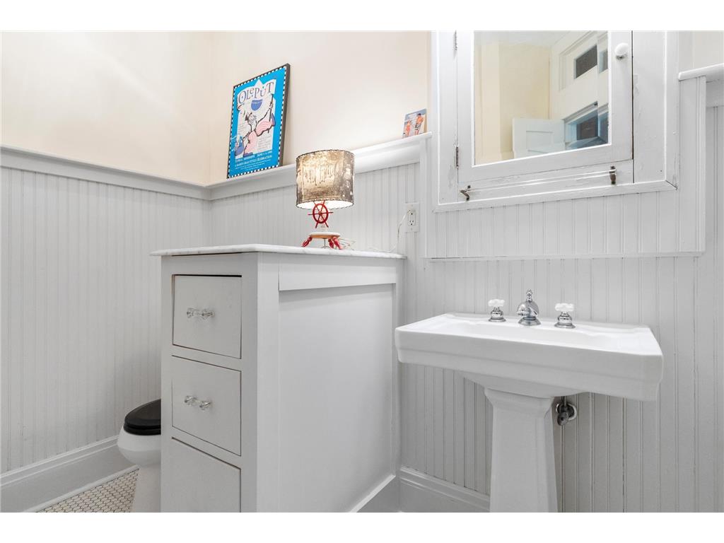 3307 N Nokomis NE Alexandria MN 56308 - Le Homme Dieu 6747241 image52