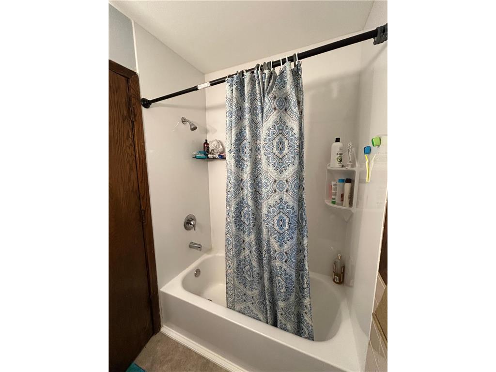 331-333 S McKnight Road Saint Paul MN 55119 7092621 image32
