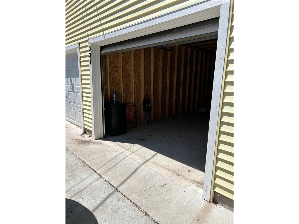 331-333 S McKnight Road Saint Paul MN 55119 7092621 image7