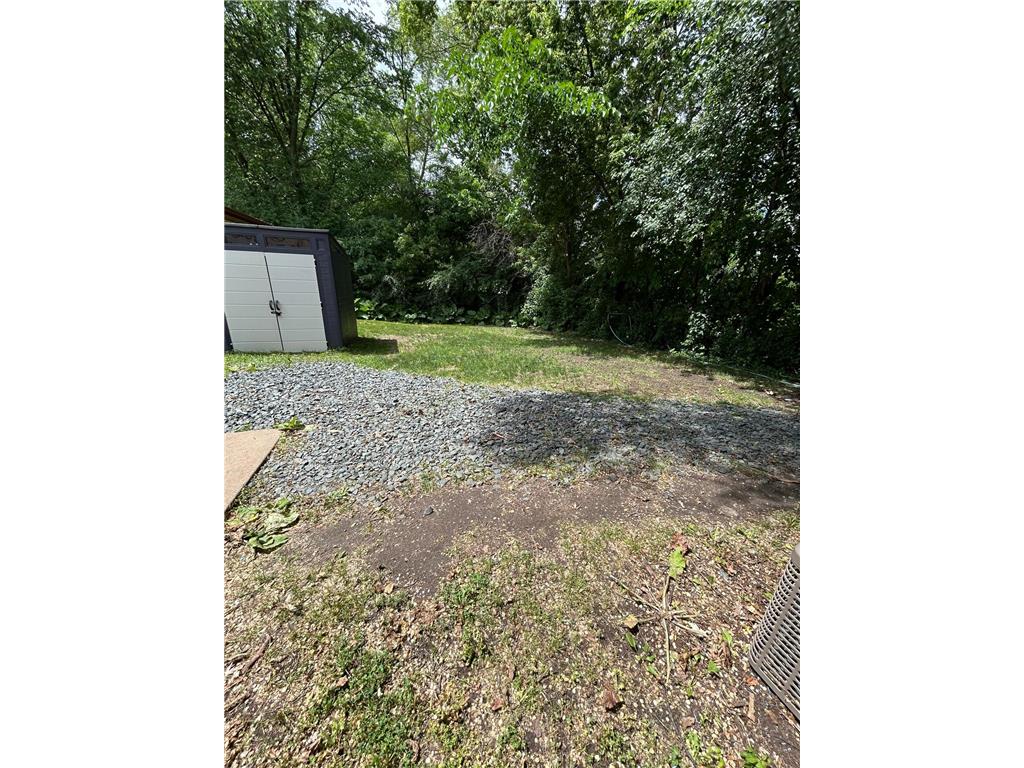 331-333 S McKnight Road Saint Paul MN 55119 7092621 image8